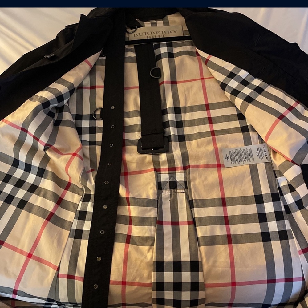 Burberry Brit’s men trench coat